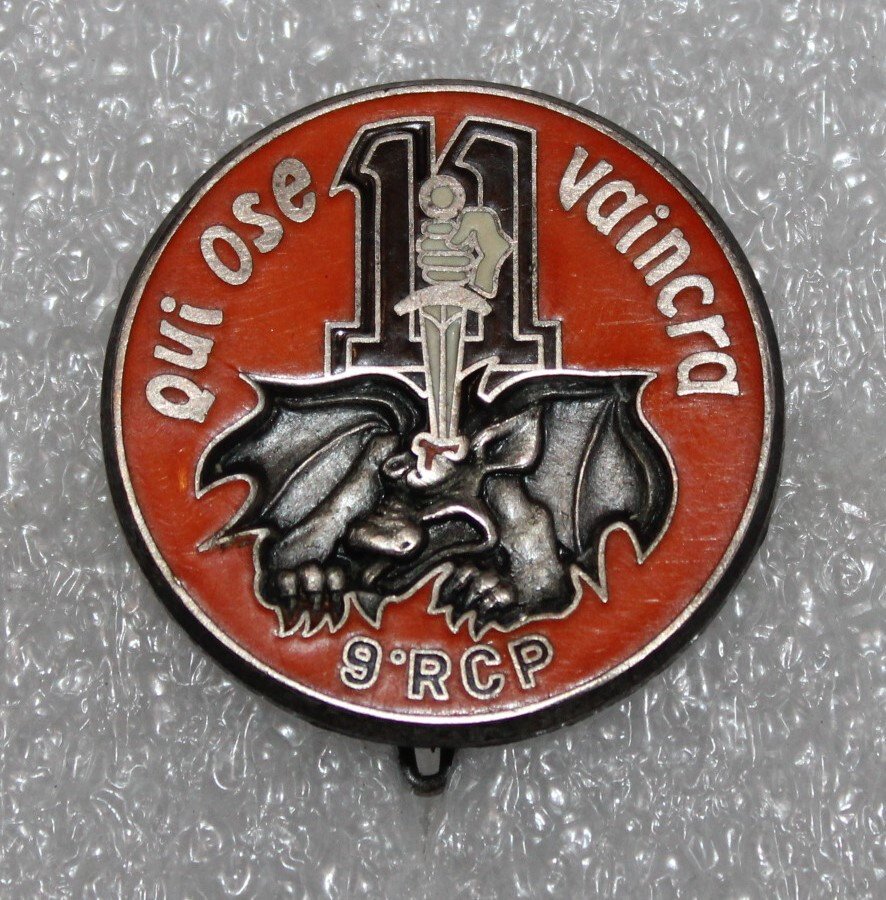 INSIGNE 9 EME RCP 1 ER CIE parachutiste ( DELSART ) (c 34) EUR 8,75 - FR