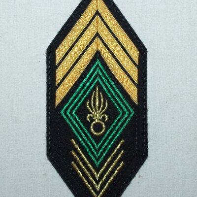 Losange sergent-chef légion, infanterie 3